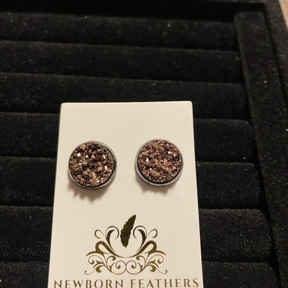 Druzy earrings in 8 mm or 12mm - Picture 2 of 8